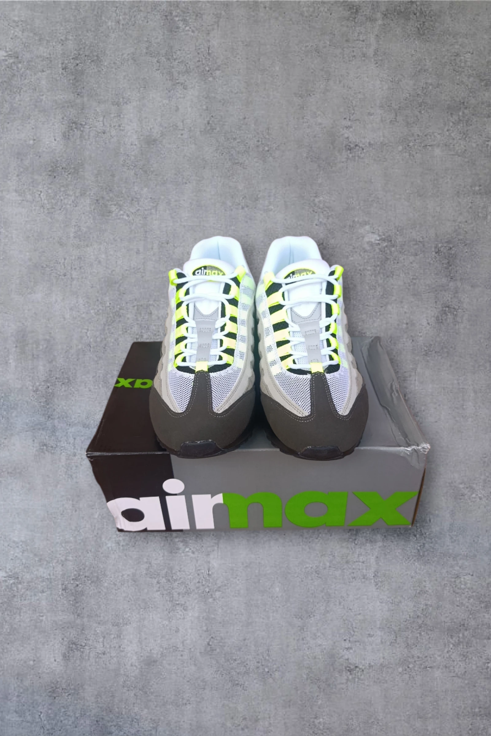 | Tênis Nike Air Max 95 | Amarelo Neón, Cinza e Verde | Novo com Caixa | Tamanho 43 | – photo 3